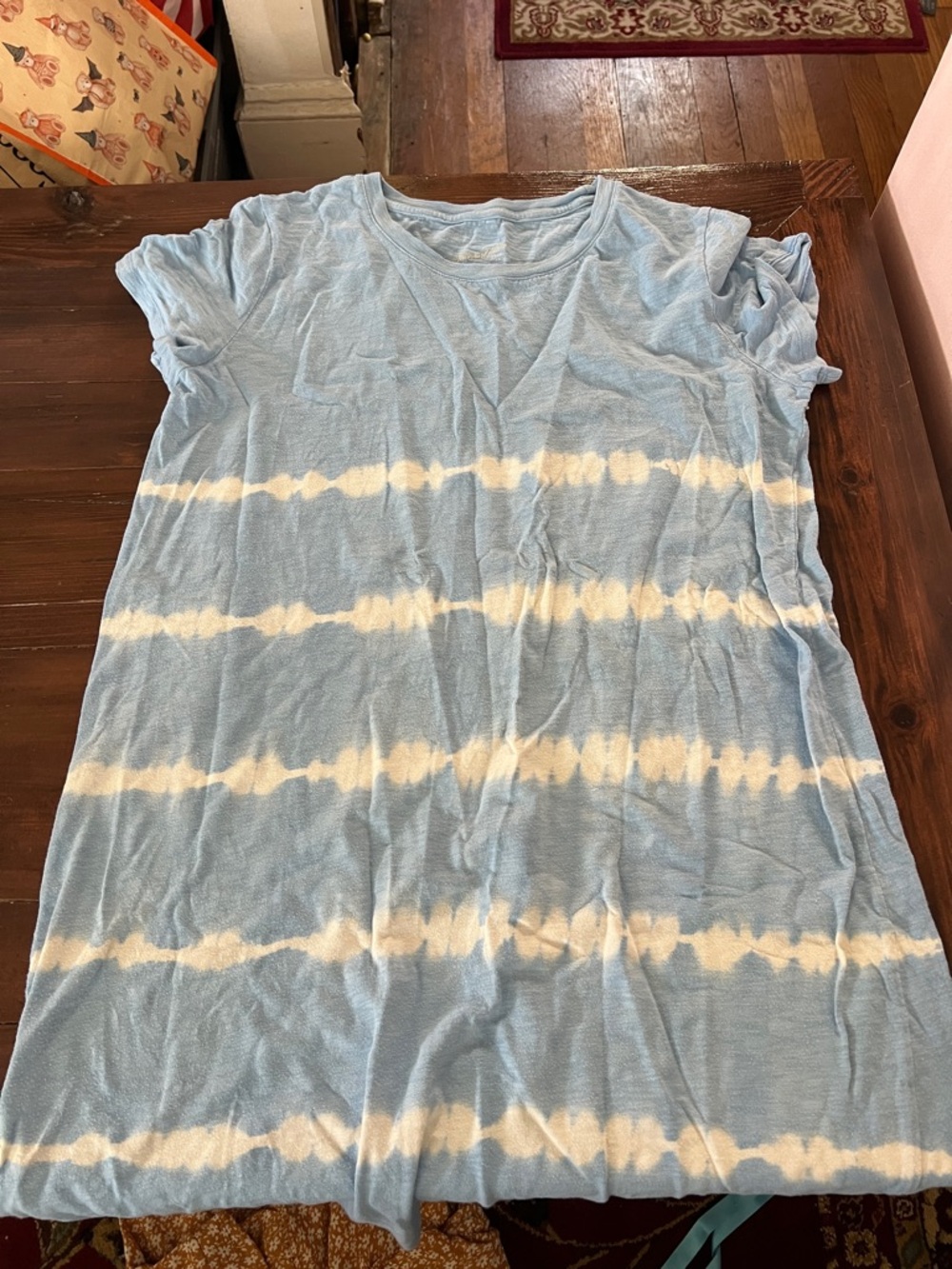 Universal Thread Light Blue Crewneck Tee